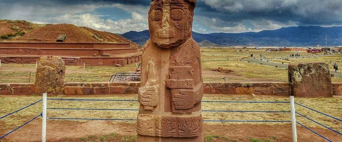 Tiwanaku ruins... #lapaz #bolivia #ruins #ancientruins #tiwanaku #tiahuanaco #instone