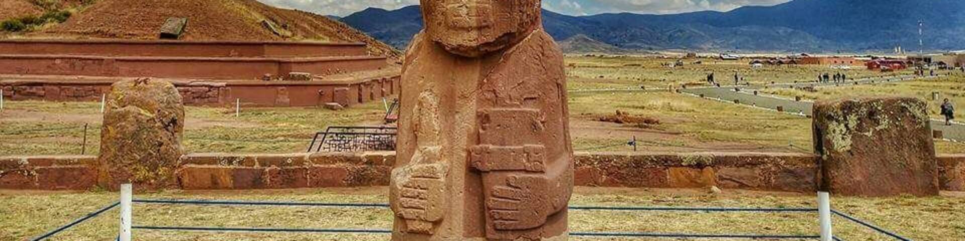 Tiwanaku ruins... #lapaz #bolivia #ruins #ancientruins #tiwanaku #tiahuanaco #instone