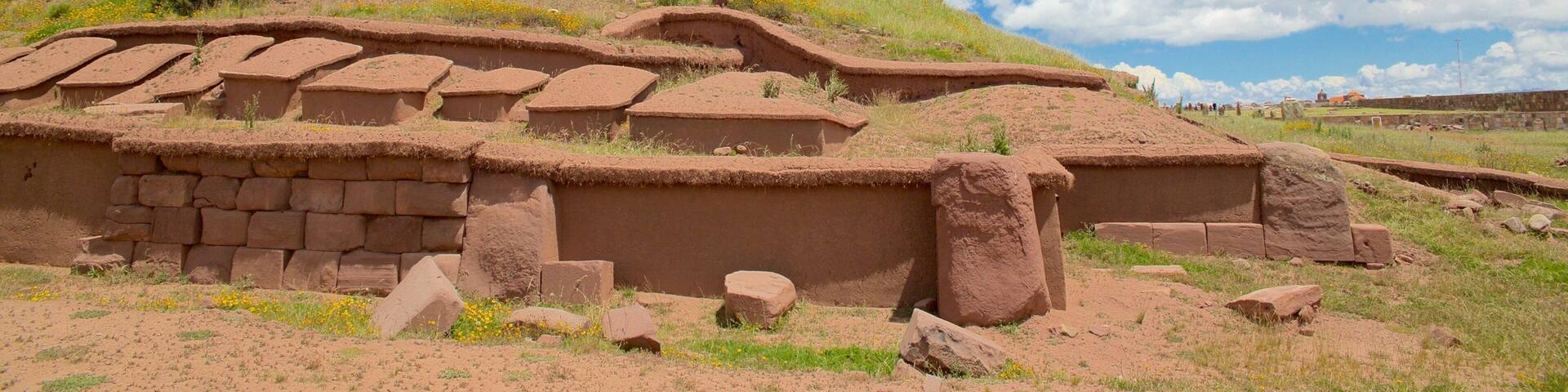Tiwanaku showing tranquil scenes and heritage elements