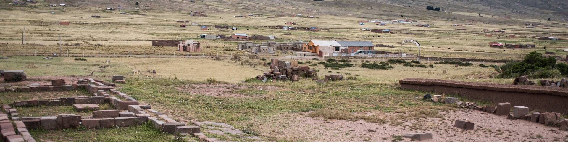 The pre-inca ruins... of Tiahuanacu. The very active archaeological site gives you a spine chill as you breathe in the mysterious silence that exists there. #worldunescoheritagesite #preinca #tiwanaku #visitbolivia
