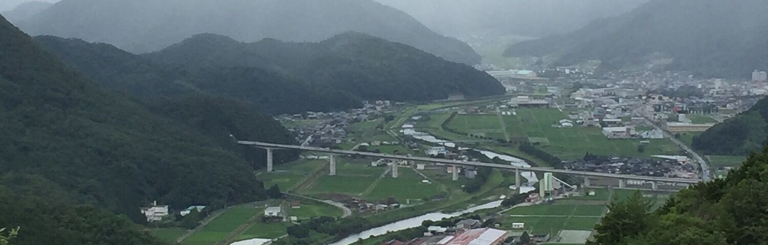 Not an easy hike when weather was not cooperating, still, stunning view. #TakeAHike