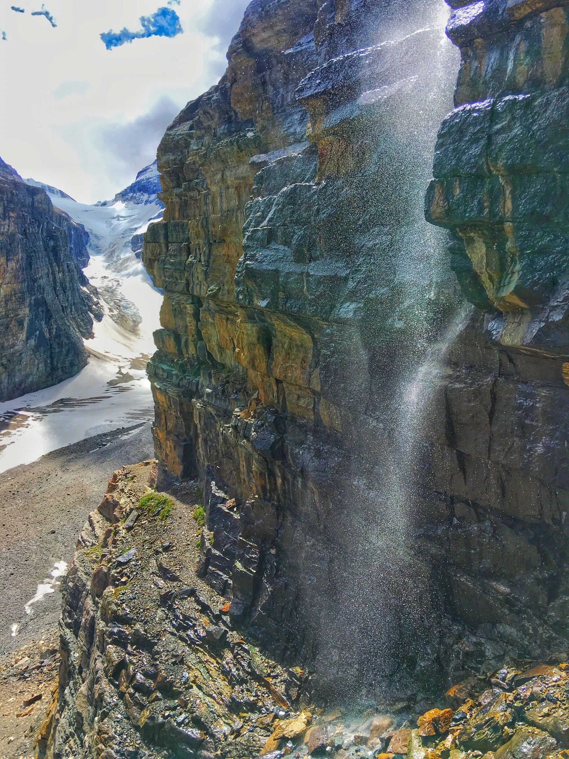 Once at lake Louise there is the hike to the beehives, tea house, and plain of six glaciers. Go to all!! This photo is at the view point of the glaciers and up and past the end. I climbed up on the rocks to the right of the waterfall and got this shot. To the right is one of the glaciers! Absolutely epic!! #explorecanada #lovelife #waterfallhunting