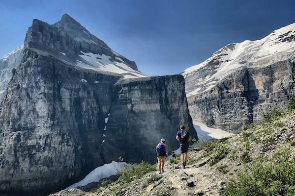 Itâs not a complete secret, but many people are not aware there is a second tea house in Lake Louise. In the summer months hundreds of people visit the Lake Agnes Tea House each day, but only a fraction of those numbers hike to the Plain Of Six Glaciers, and shown in the pic is about 3/4 way up to the tea house.
#BVSblue
#TakeAhike, #NationalParks
#HikingTheGlobe
#GreatOutdoors