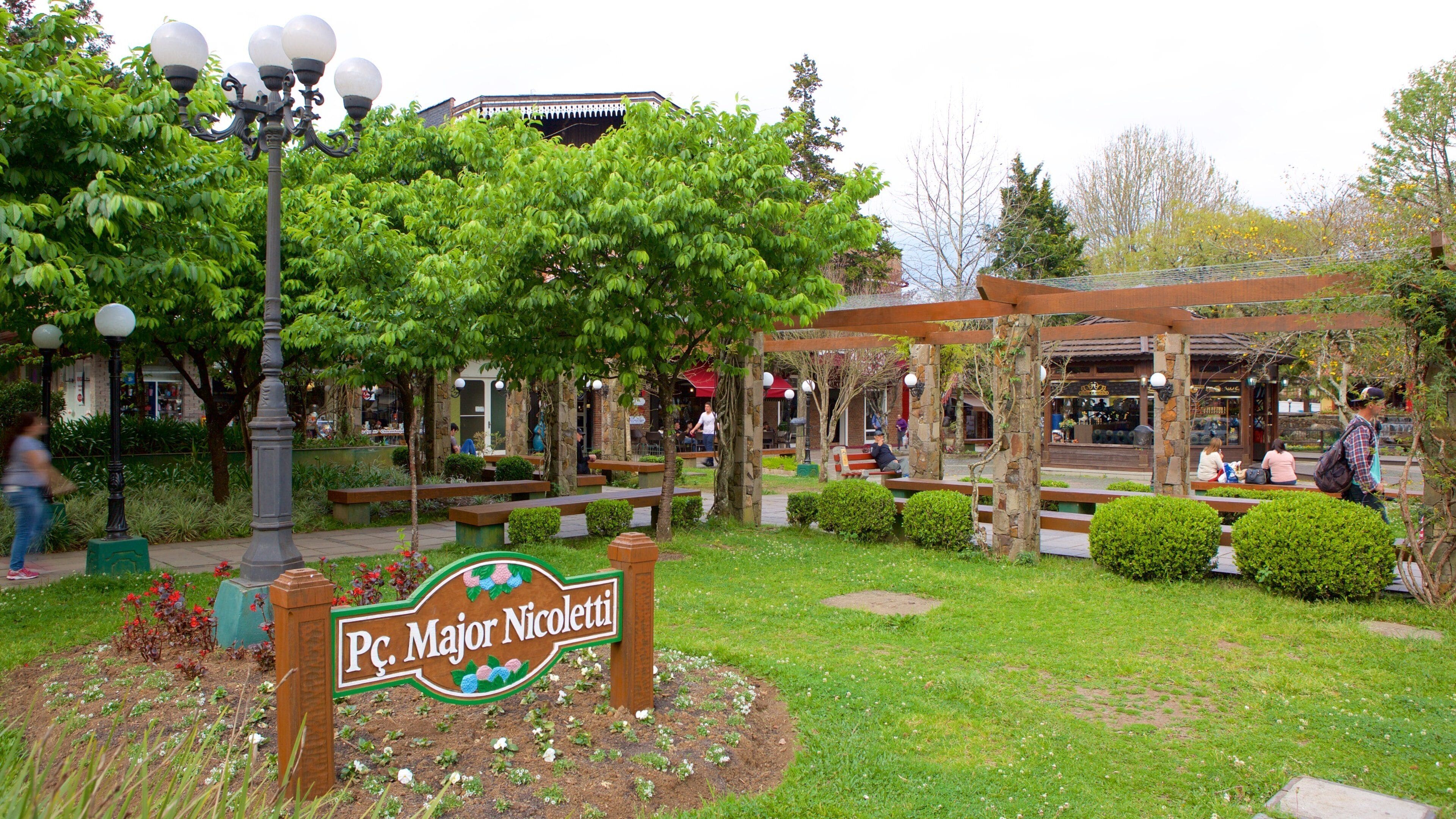 Nicoletti Square which includes a park