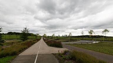 This file was uploaded with Commonist. La liaison cyclable FrancoVéloSuisse à Moval.