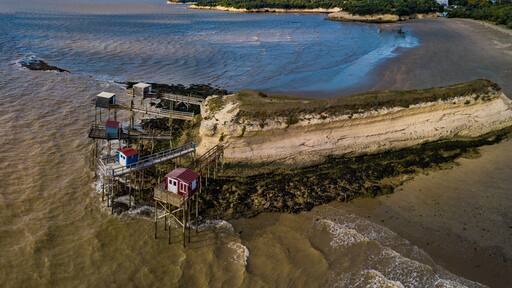 Traditional fisherman wooden hut in the estuary of Gironde, Meschers-sur-Gironde