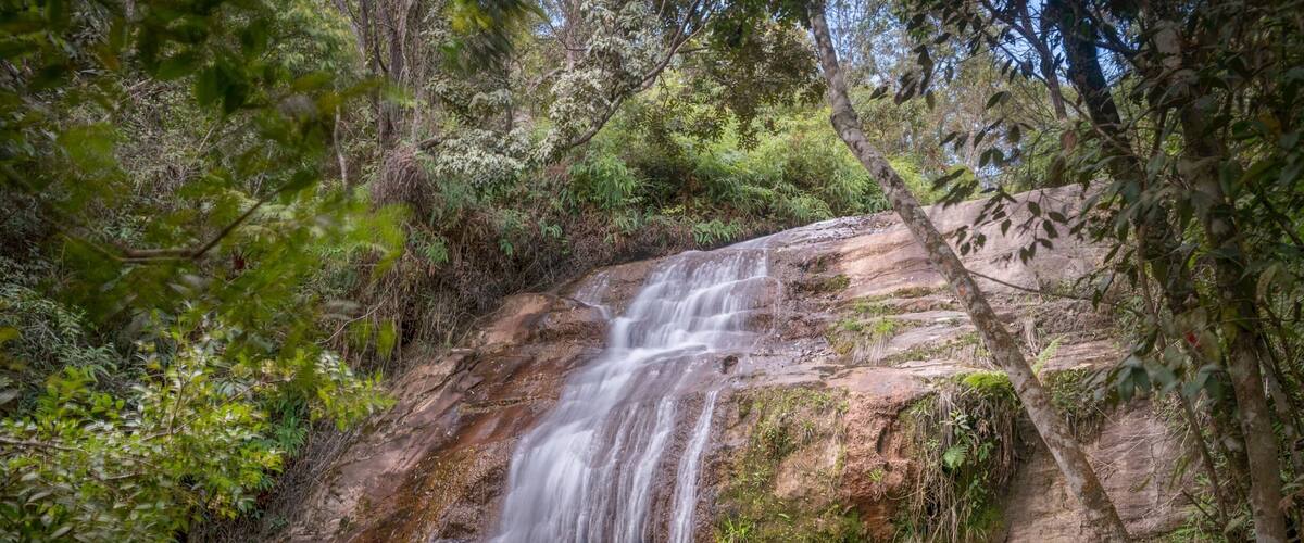 #likealocal
Lavras Novas is a little town of Minas Gerais next to the historical city of Ouro Preto. The access is made by dirt road and the great attraction is the contact with nature. It has paradisiacal places, trails, waterfalls and it is possible to hire guided tours and 4x4 alternative transportation. It has simple and cozy inns and restaurants. And at night it is still possible to see a magnificent starry sky that is not found in the big cities!
This is the “Valentine's #Waterfall”!