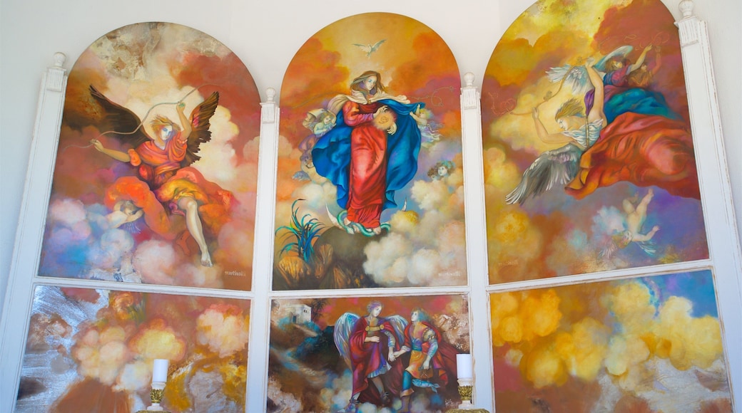 Capilla de Nuestra Señora Desatanudos que incluye aspectos religiosos, vistas de interior y arte