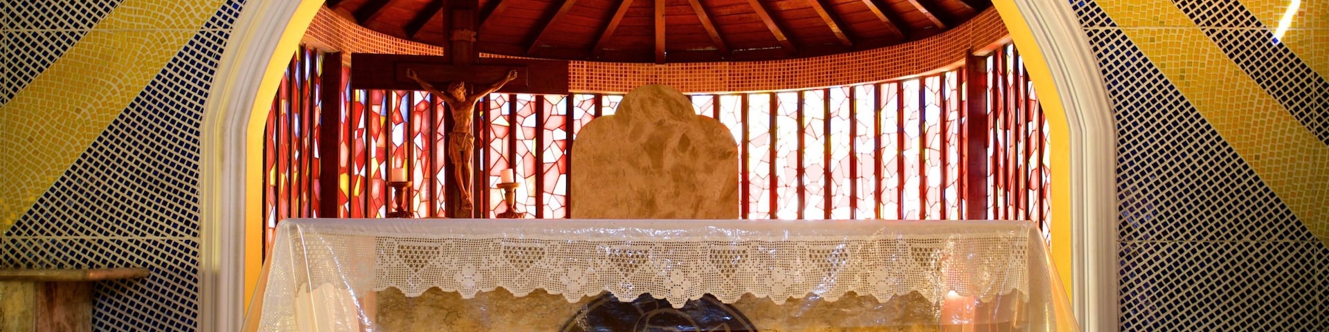 Chapel of Our Lady Desatanudos which includes interior views and a church or cathedral