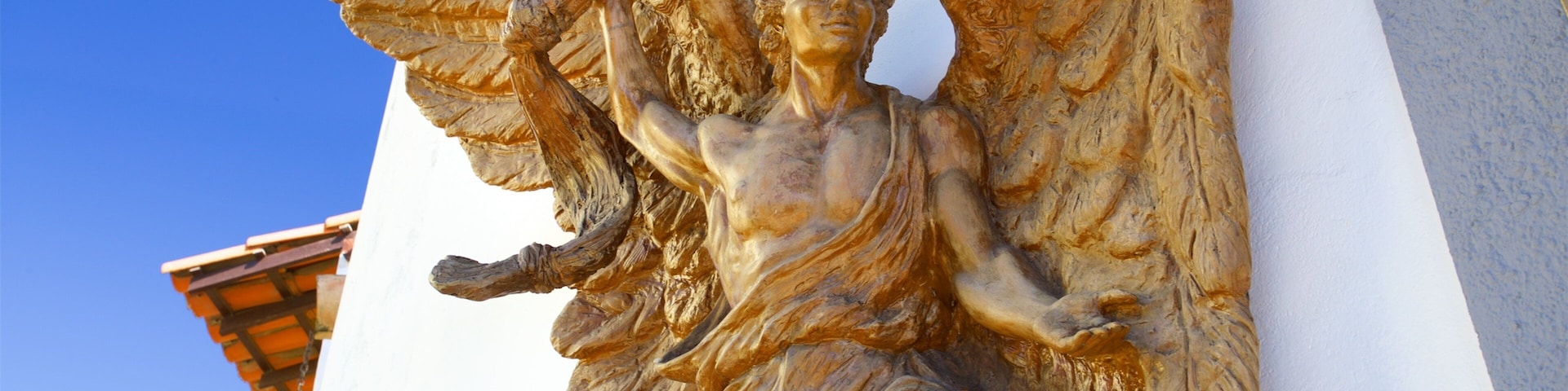 聖母 Desatanudos 禮拜堂 其中包括 宗教元素 和 雕像或雕塑