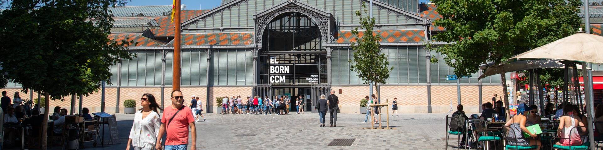 La Ribera featuring street scenes as well as a couple