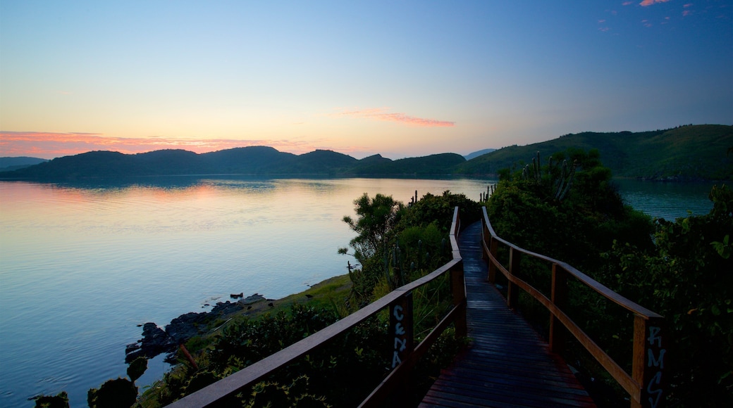 阿普多山 其中包括 綜覽海岸風景 和 夕陽