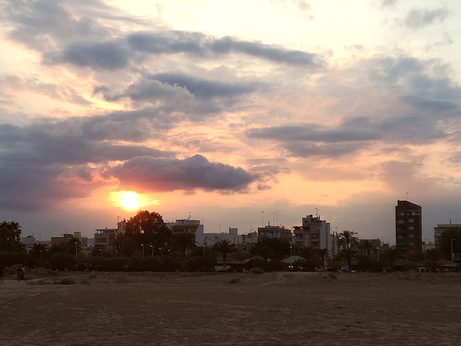 Sunset at Sagunto beach