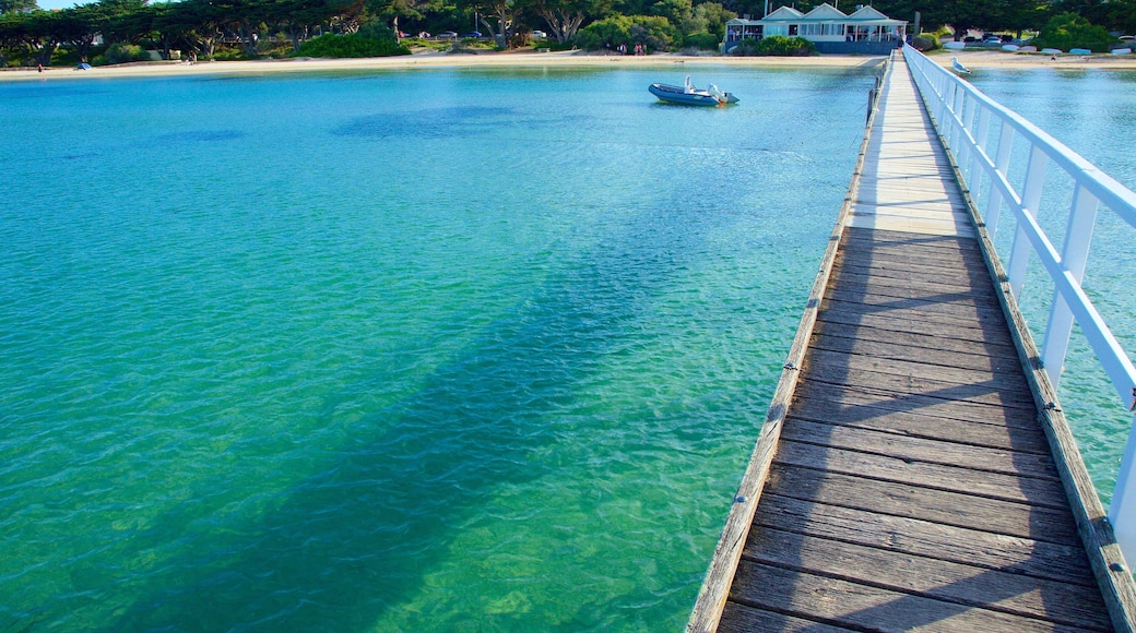 Sorrento Front Beach featuring a bridge