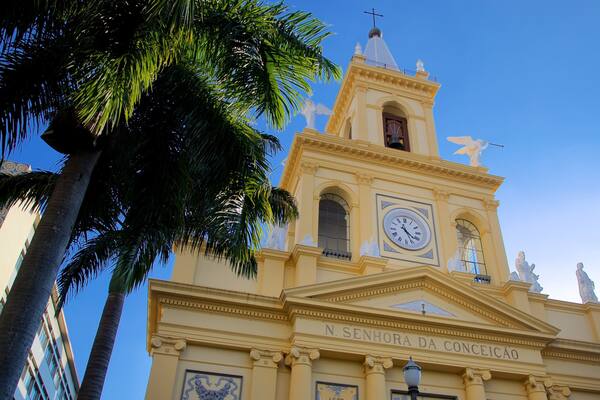 Catedral Metropolitana de Campinas mit einem historische Architektur und Kirche oder Kathedrale