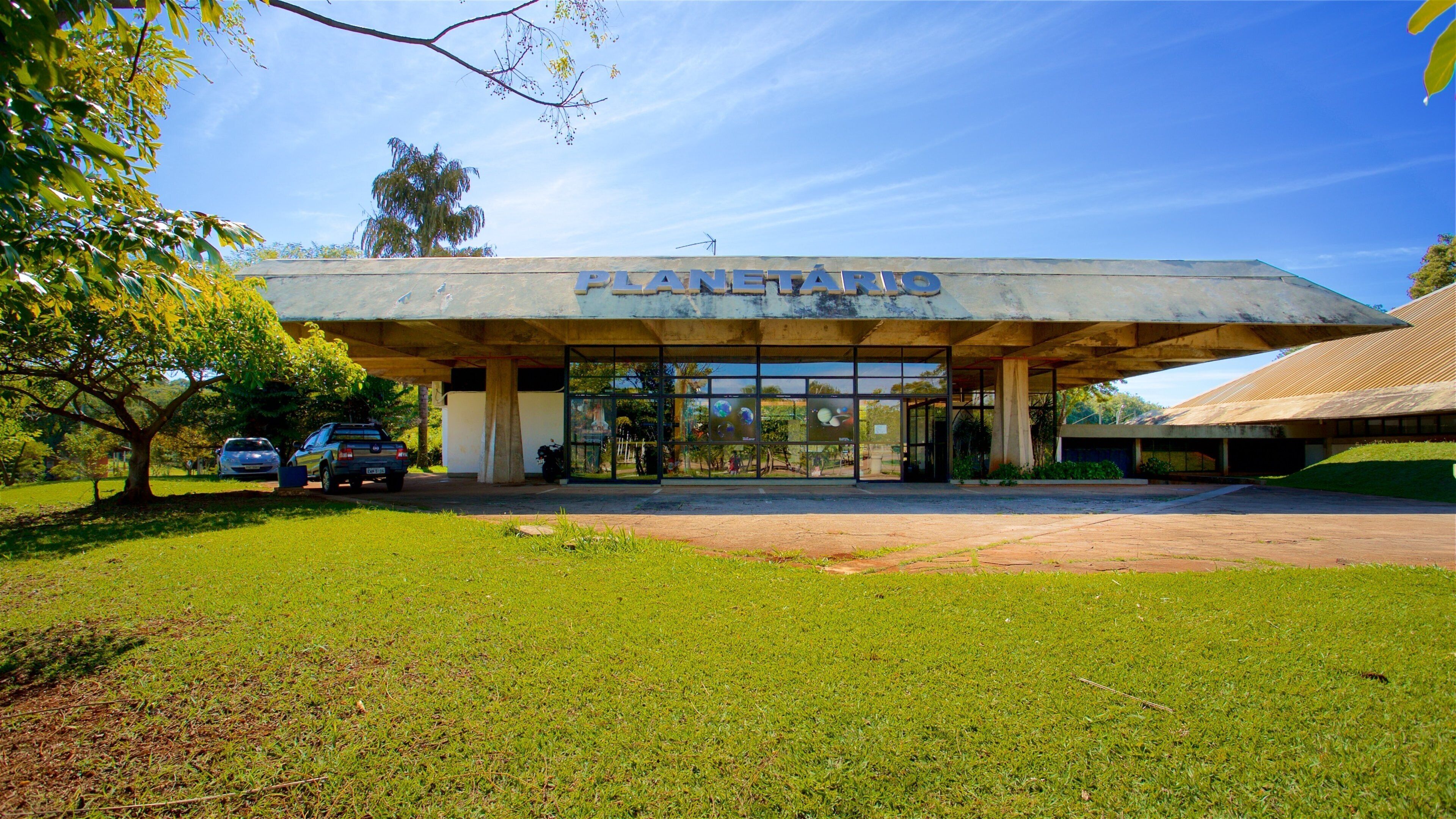 ท้องฟ้าจำลอง แสดง ป้าย