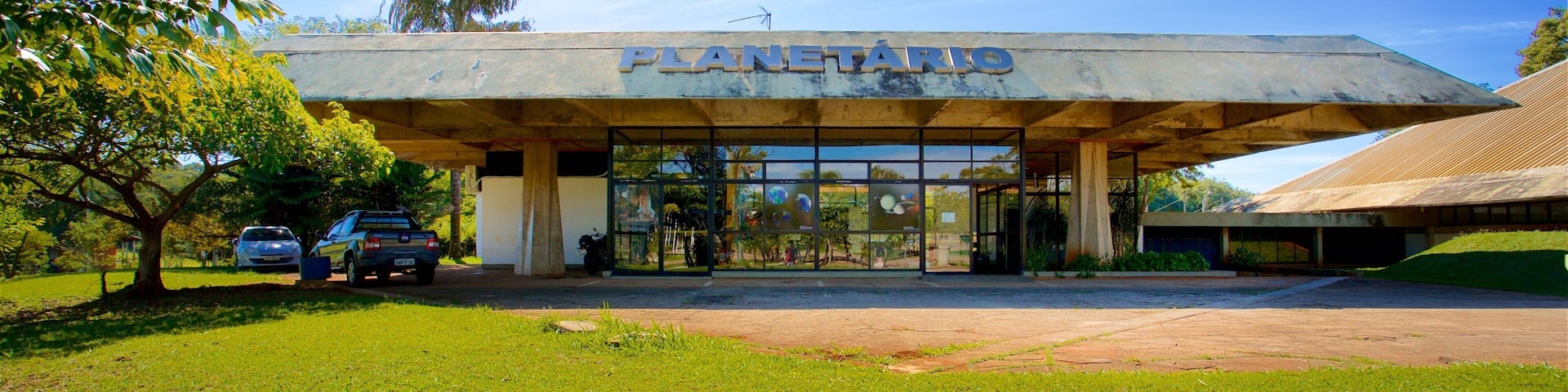 Planetarium welches beinhaltet Beschilderung