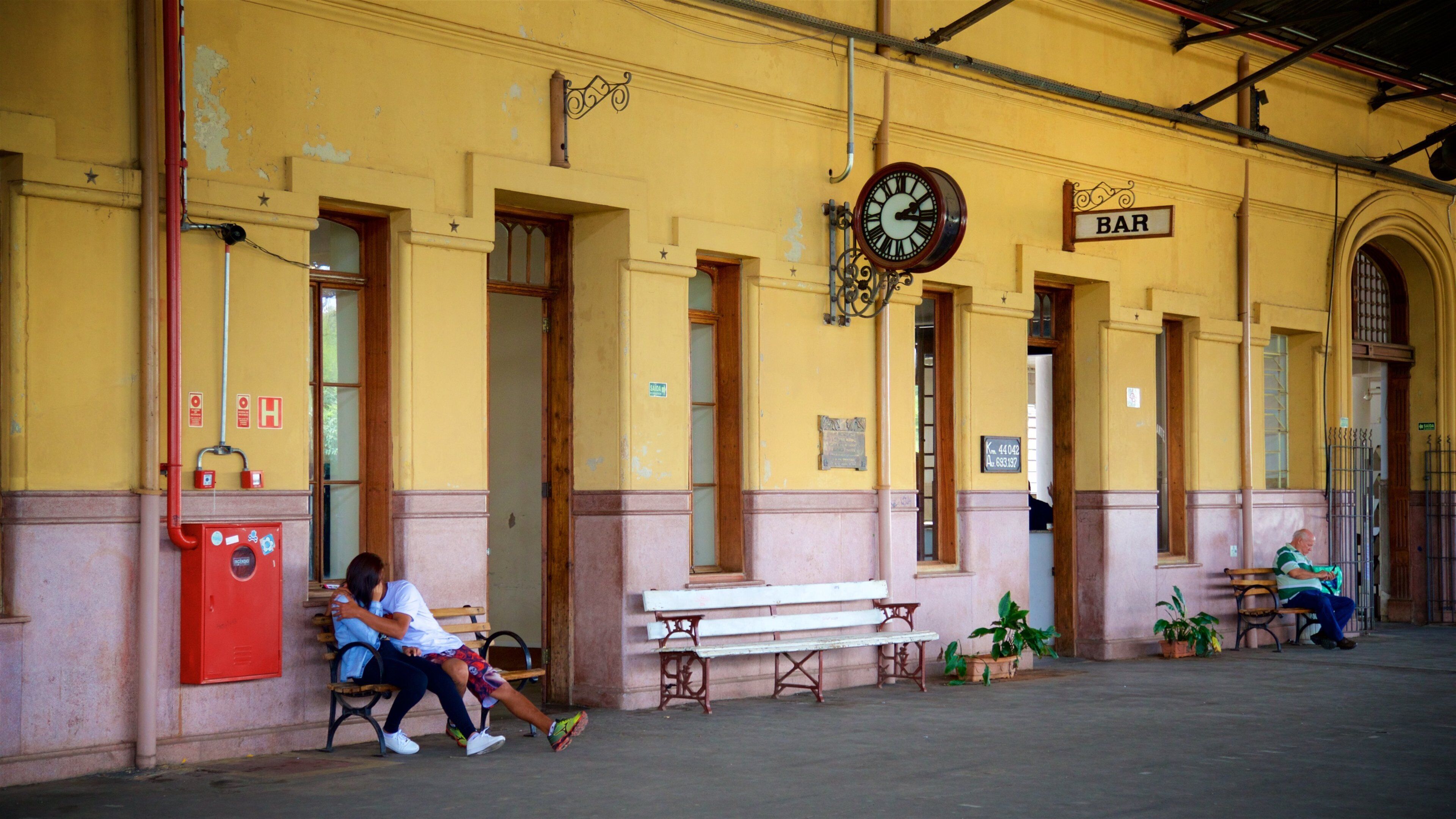 Estação Cultura y también una pareja