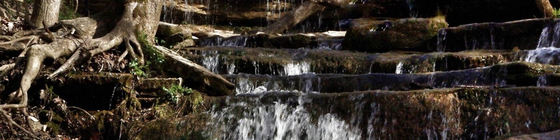 Beautiful waterfall.
Don't go after heavy rains (you will get muddy!) although rain produces an awesome falls.