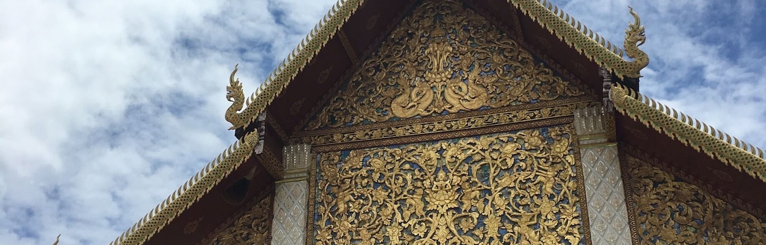 Lamphun Province near the major tourist city of Chiang Mai is a largely overlooked place full of charming temples and monuments, and plenty of historical character. Only 25 km. from Chiang Mai, thus peaceful time is well worth a day trip.