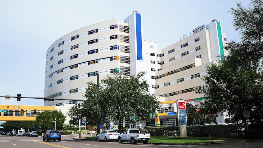 StPetersburg_AllChildrensHospital_6256980_01