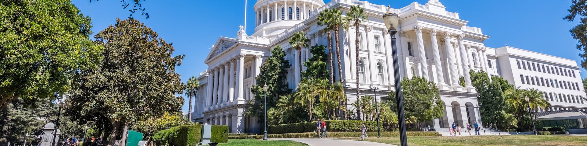 California State Capitol building and the surrounding park