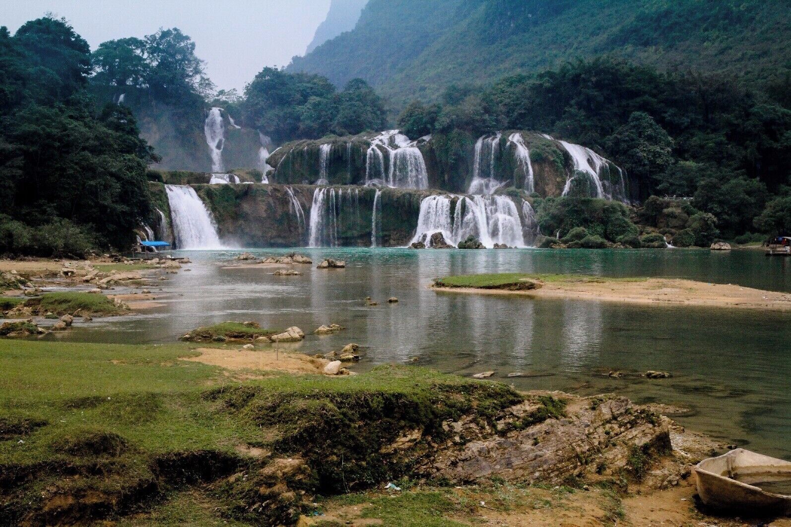 Les chutes de Ban Gioc...
#Vietnam #BanGioc #Waterfall