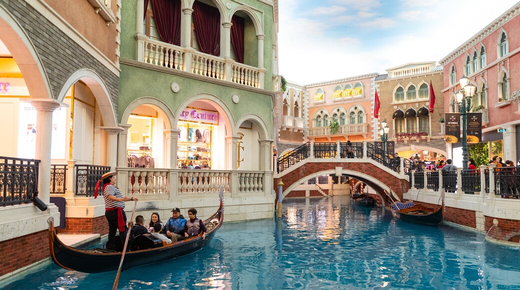 Venetian Macao Casino showing a river or creek, interior views and boating