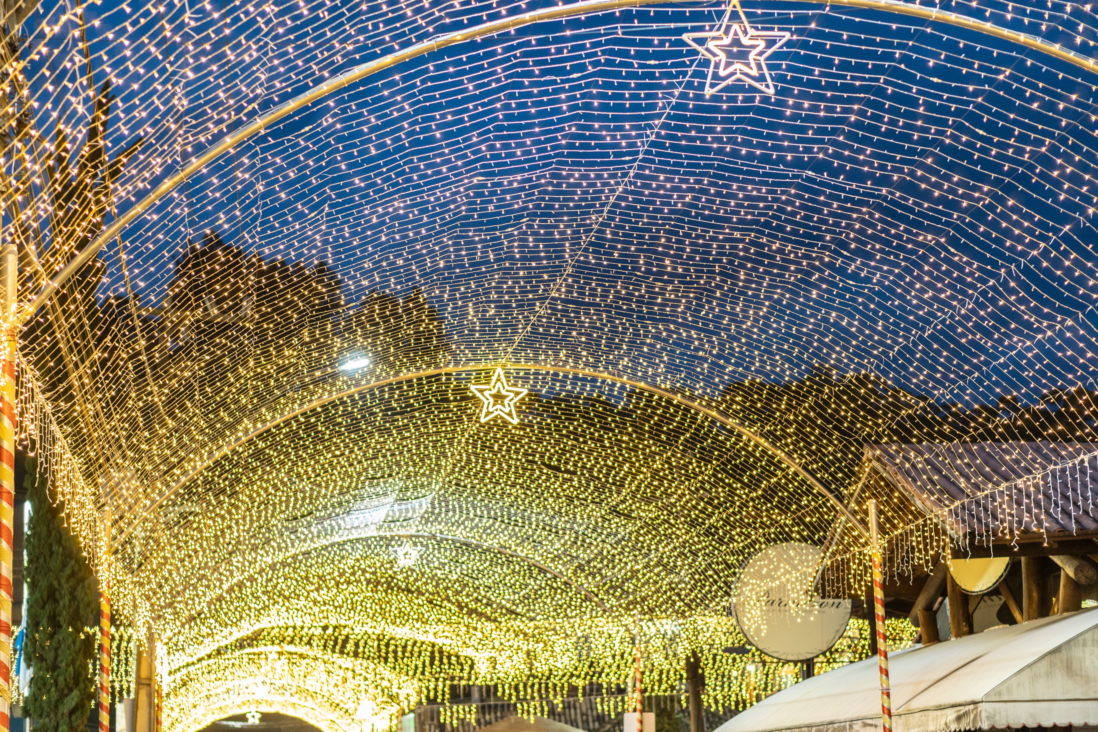 landscape of the city of Penedo, RJ at night