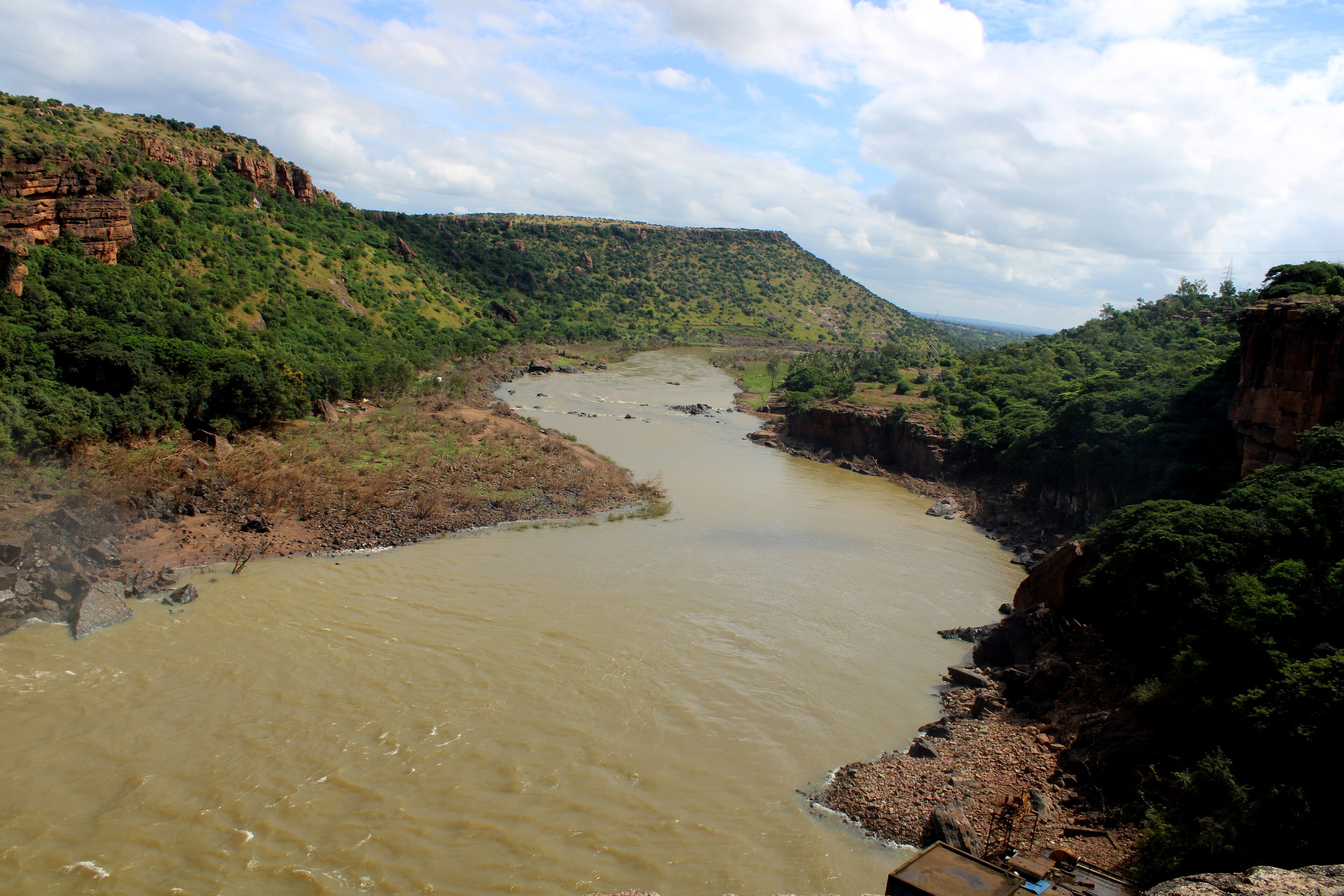Beautiful view of Gokak Falls.