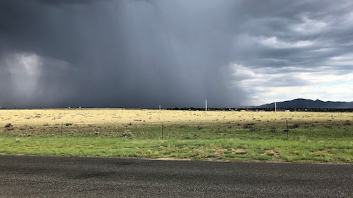 Unleashed
#monsoon
#summer
#thunder
#nature
#epic