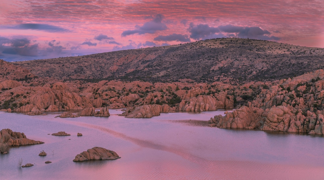 Scenic Sunset at Watson Lake Prescott Arizona
