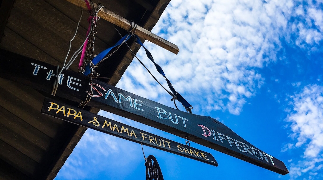 Same same but different. Welcome to Thailand. Ko Lanta