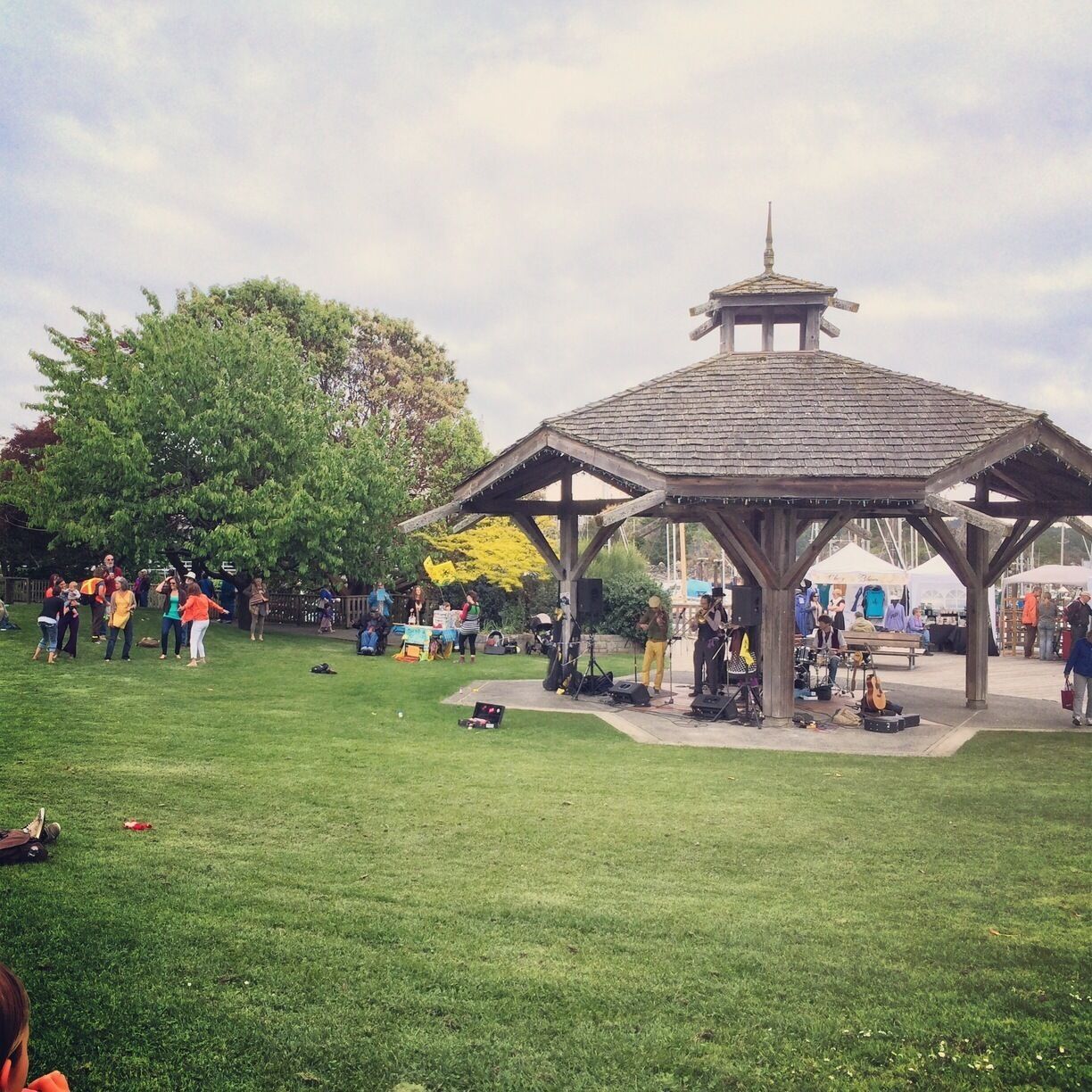 Music at the Saturday Market on Saltspring Island. 

Including a compliment of island hippie swirly dancers. 