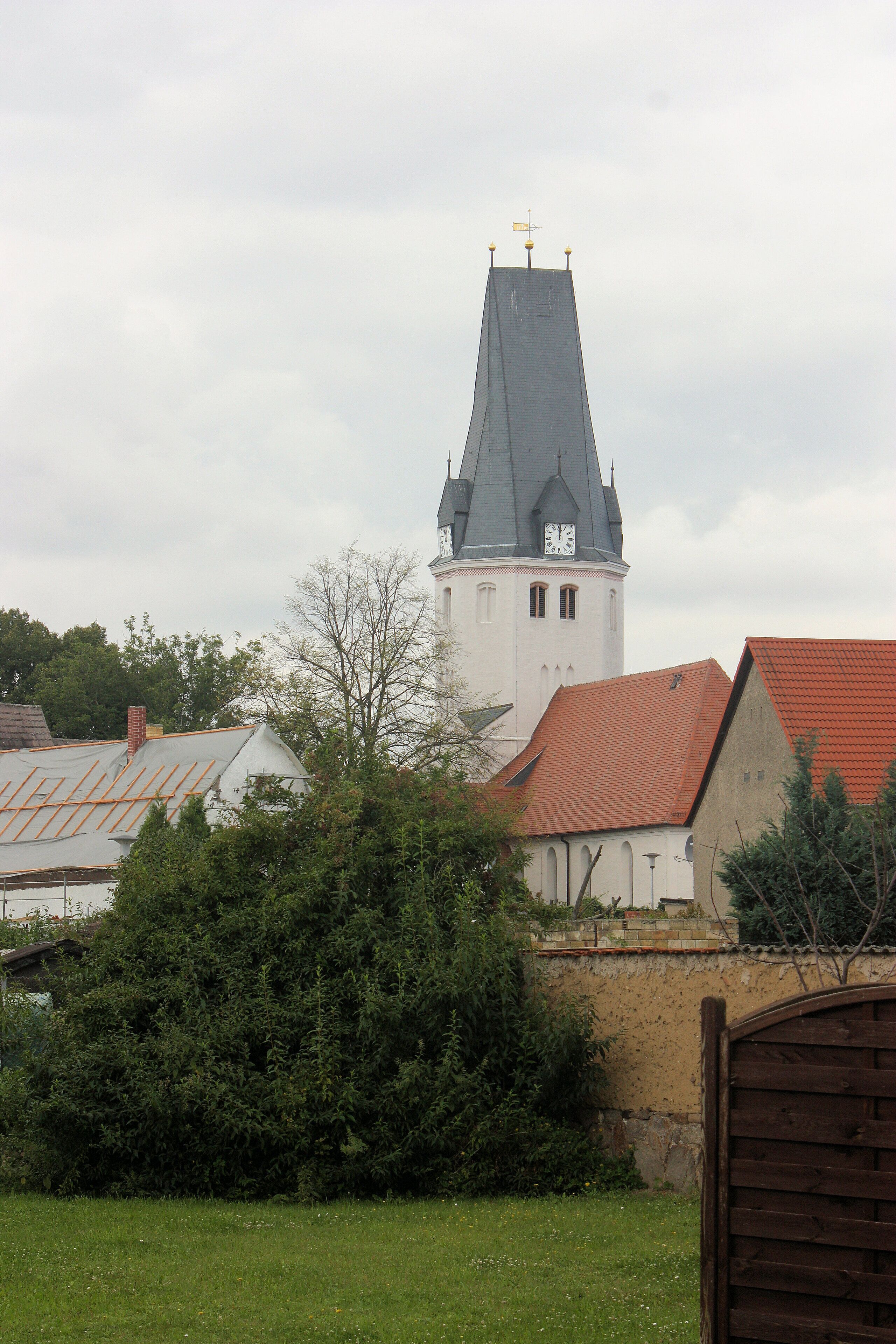 Wiedemar, view to the village church