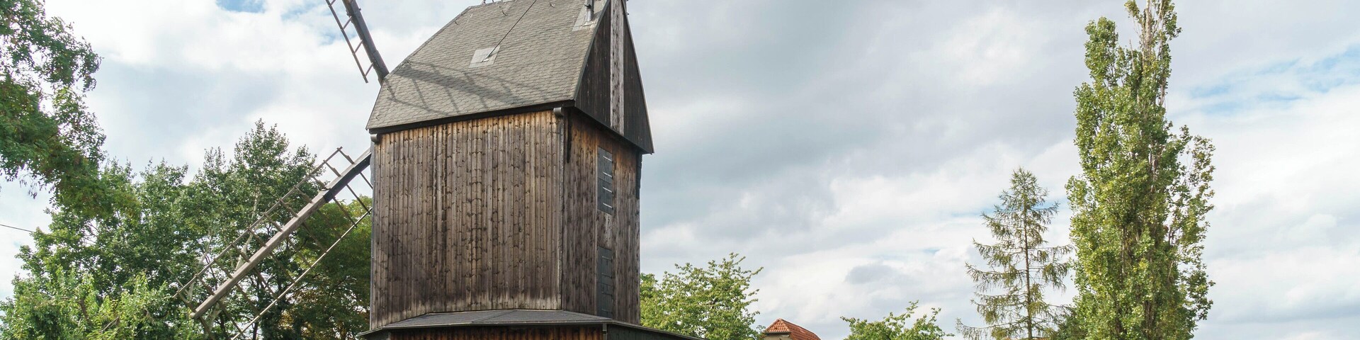 Paltrockwindmühle Wernicke in Kleinkyhna (ehemalige Dornmühle)