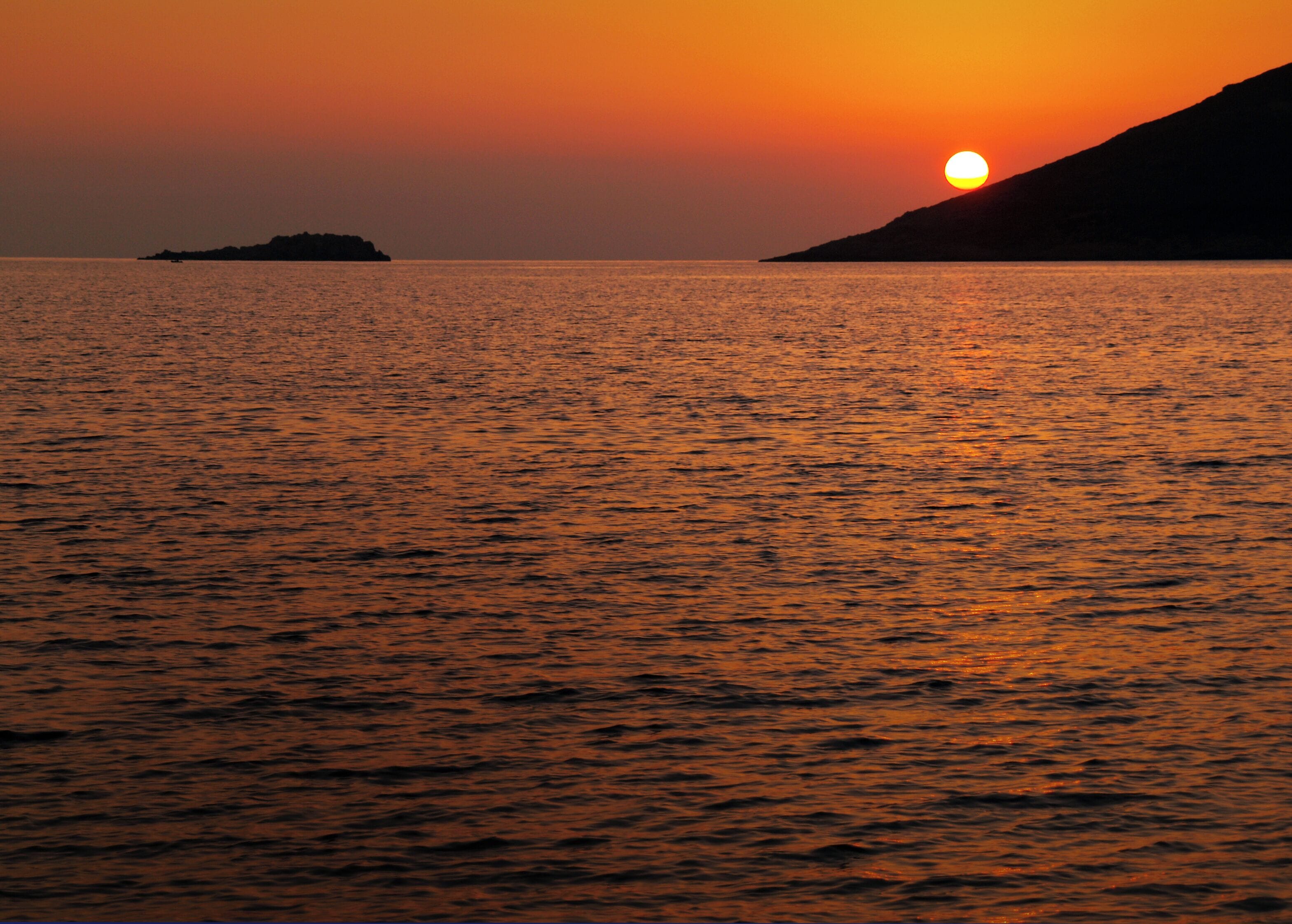 Calenzana (Corse) - Vue de l'Îlot sud de Mursetta depuis la plage de l'Argentella