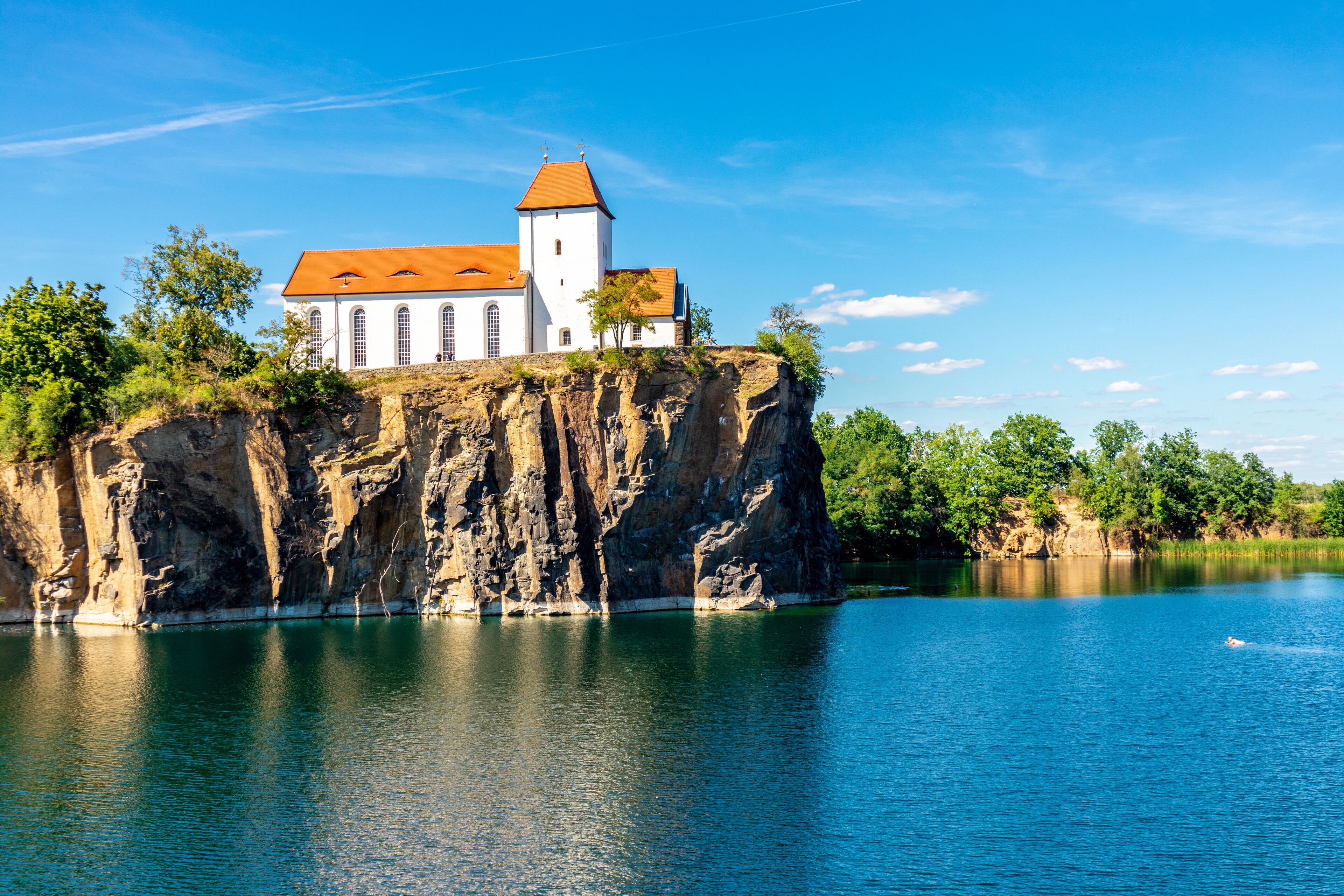 Sommerliche Entdeckungstour an der Bergkirche Beucha bei Leipzig - Sachsen - Deutschland