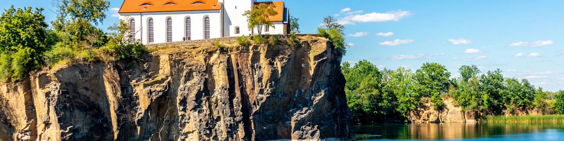 Sommerliche Entdeckungstour an der Bergkirche Beucha bei Leipzig - Sachsen - Deutschland