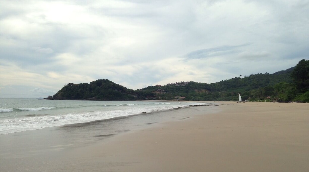 This is a lovely beach to relax and swim at. Kantiang beach is definitely one of the cleanest beaches that we have seen in Thailand. We were fortunate enough to see why the beach was so clean. The local workers from the Pimalai Resort and Spa spent sometime from work cleaning up the beach. I wish other locals and hotels would do the same to help the pollution issues that the beaches and seas are facing here in Thailand as well as around the world. It also looked like a great team building experience. You can find this beach on the way to the Southern most point of Ko Lanta.