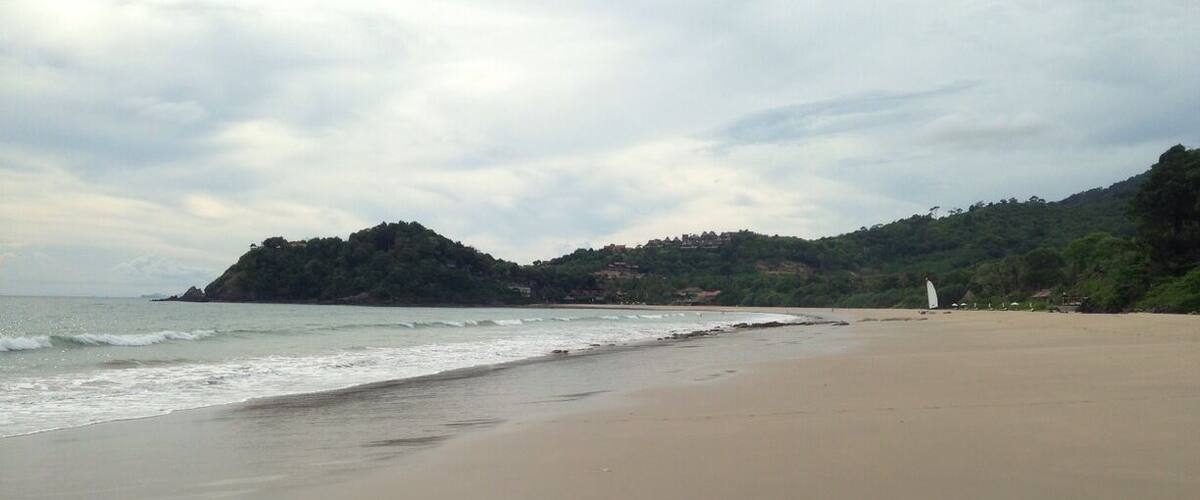 This is a lovely beach to relax and swim at. Kantiang beach is definitely one of the cleanest beaches that we have seen in Thailand.  We were fortunate enough to see why the beach was so clean. The local workers from the Pimalai Resort and Spa spent sometime from work cleaning up the beach.  I wish other locals and hotels would do the same to help the pollution issues that the beaches and seas are facing here in Thailand as well as around the world. It also looked like a great team building experience. You can find this beach on the way to the Southern most point of Ko Lanta.
