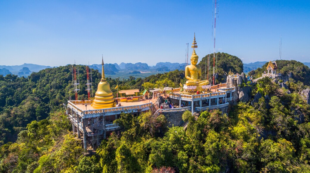 pagodas beside stair along the way to hilltop
of Wat Thumsuar or Tiger cave temple in Krabi province Thaiuland the highest temple in the south of Thailand