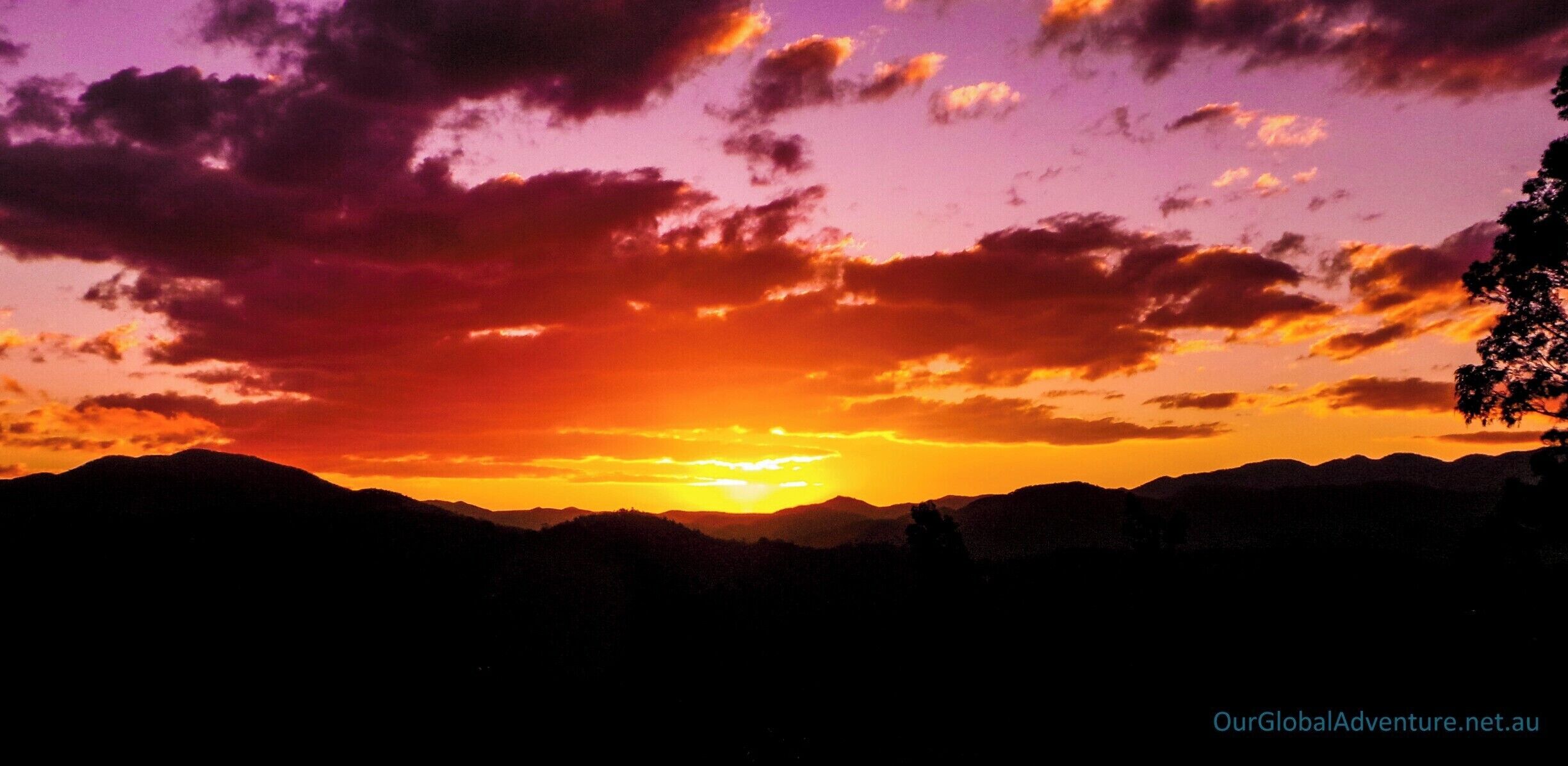 Wadbilliga National Park and Upper Brogo has some of the most spectacular scenery in NSW. Mountains, rivers and streams, with great Bass fishing, 4WDing and camping, topped off with the best of Australian wildlife. #NationalPark #GoldenHour