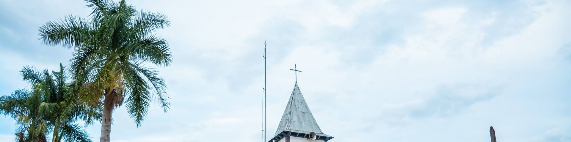 Mother Church of Aparecida de Goiânia, Goiás, Brazil, Parish and Sanctuary Nossa Senhora Aparecida, Catholic, Praça da Matriz, cross, cross of Christ, square
