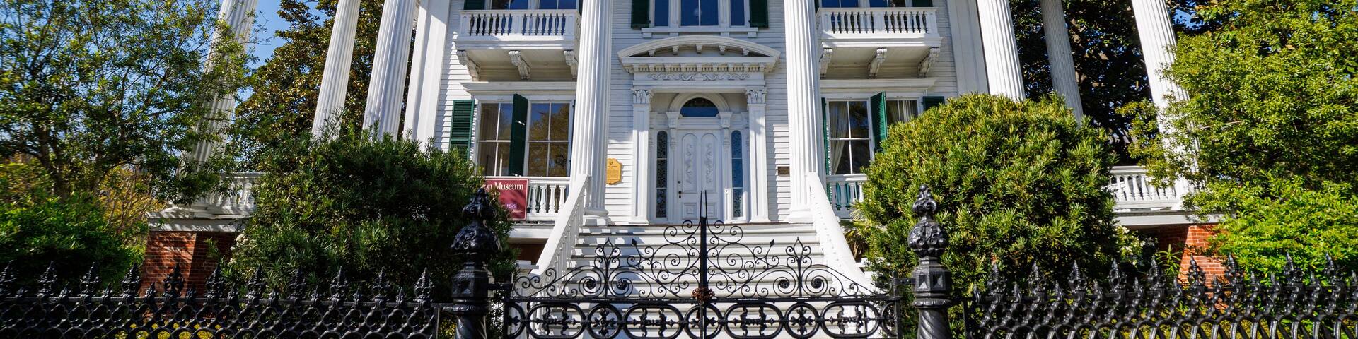 white house in Wilmington north Carolina museum