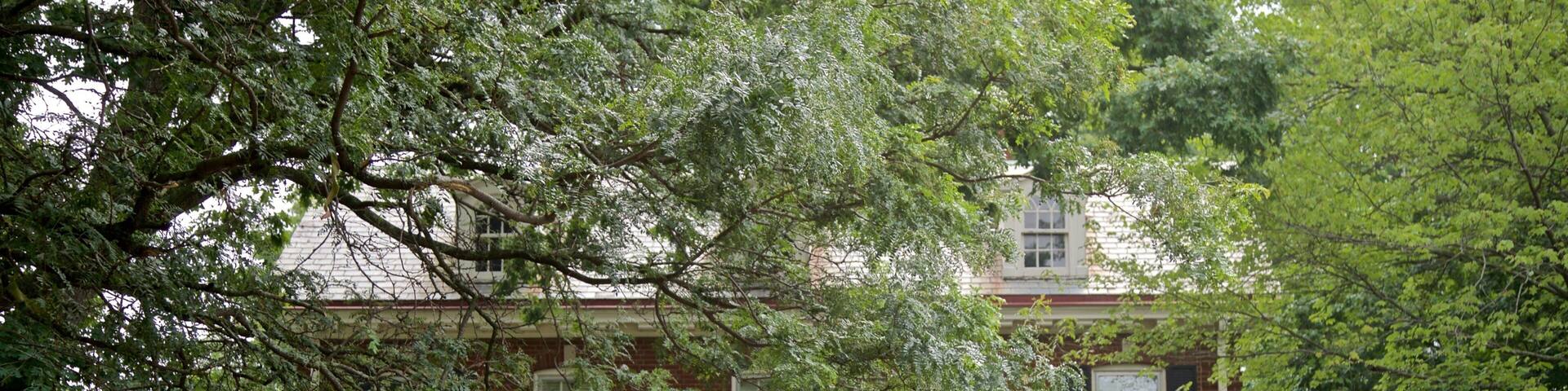 Heritage Hill Historic District featuring a house