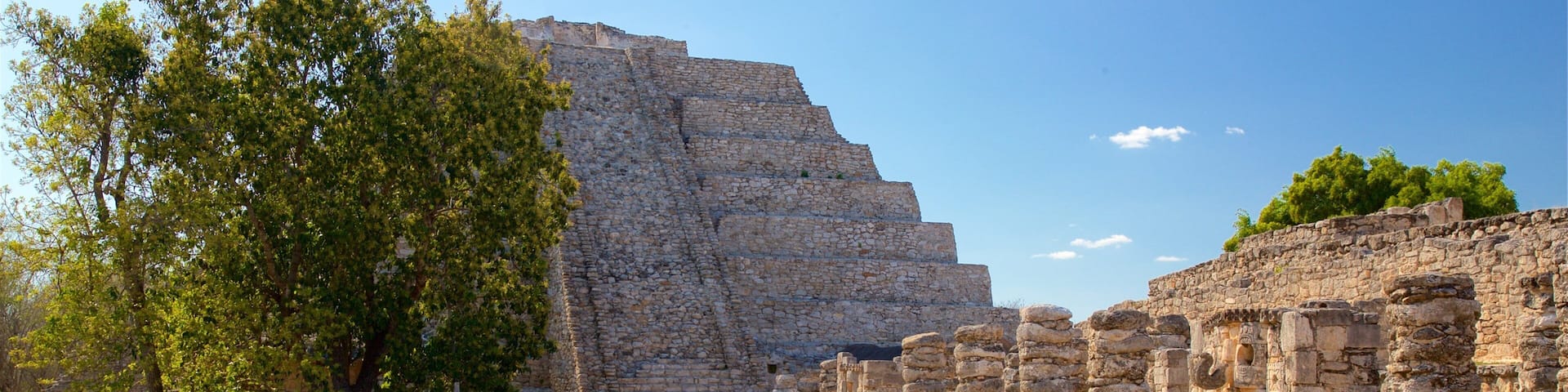 Mayapan Mayan Ruins featuring heritage architecture