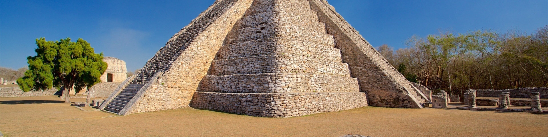 Mayapan Mayan Ruins showing heritage architecture