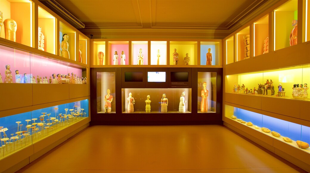 Memorial Minas Gerais Vale which includes interior views