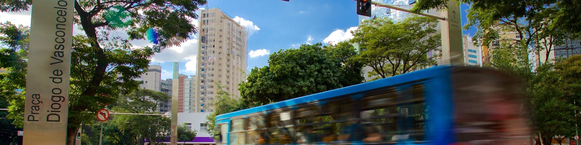 Savassi Square which includes signage and a city